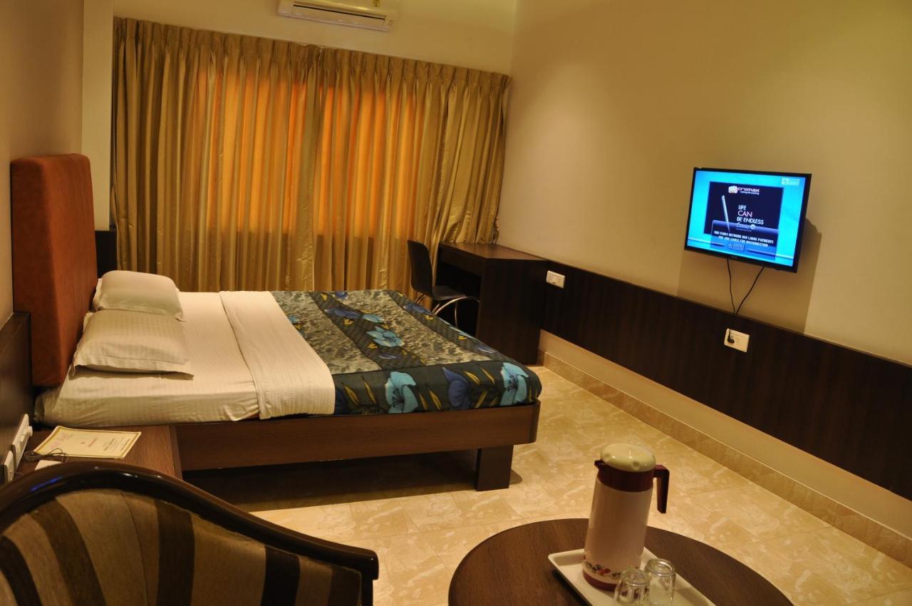 Hotel Prince Residency Bhuj Exteriér fotografie
